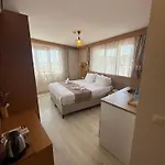 Zeyn Hotel